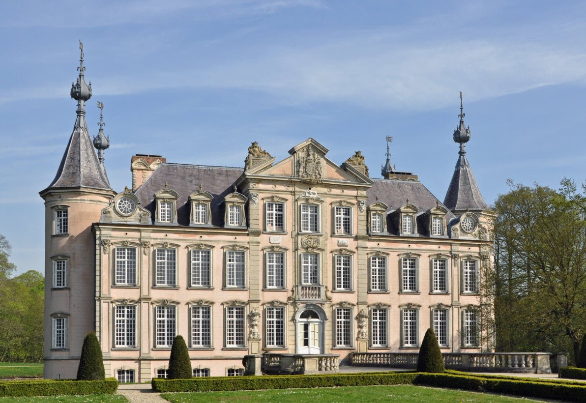 Kasteel Ter Wallen, Belgium